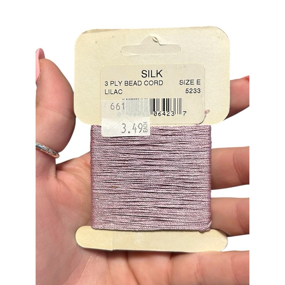 Gudebrod Champion 100% Pure Silk Bead Cord SizeE 3Ply Lilac Discontinued USA - Picture 2 of 2